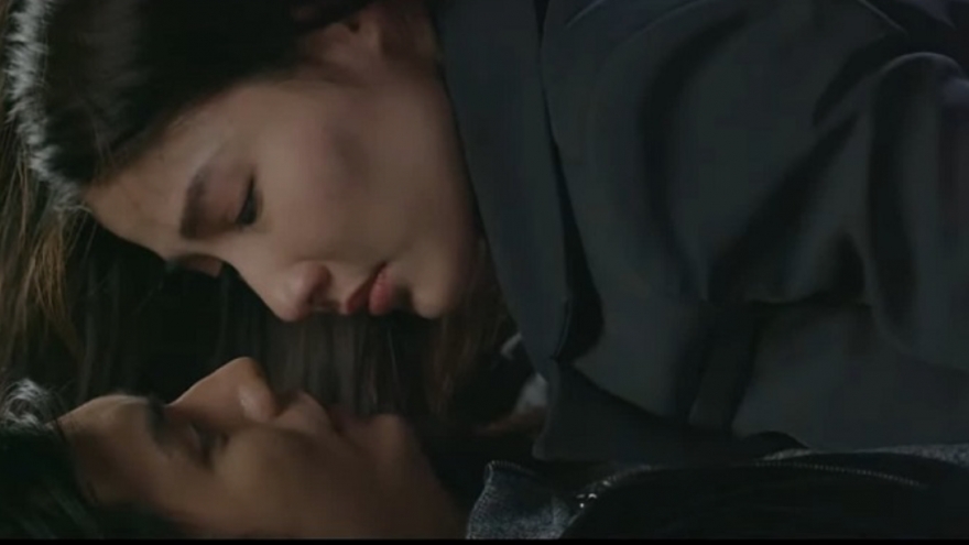 “Tình yêu và tham vọng” tập 34: Lần đầu tiên Linh chủ động hôn Minh