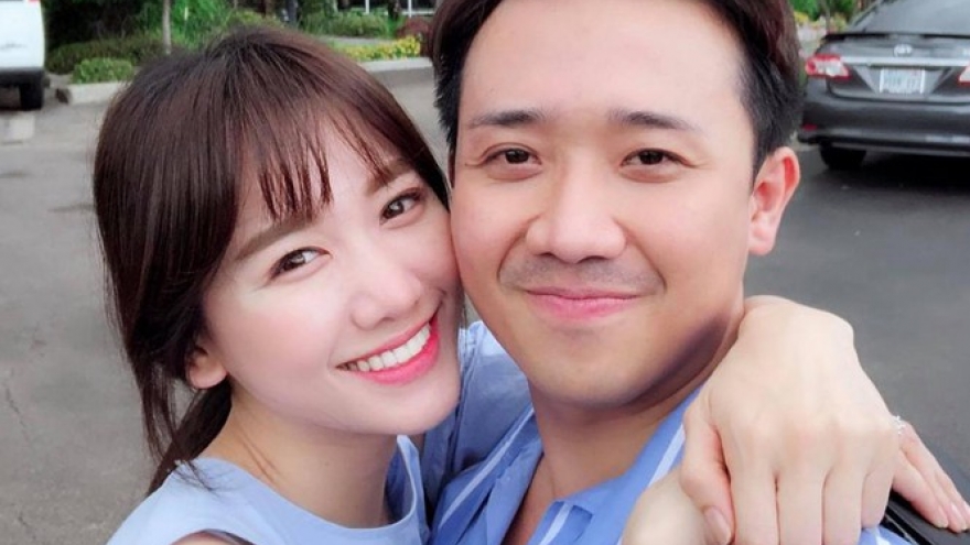 Chuyện showbiz: Trấn Thành “bóc mẽ” tài nữ công gia chánh của Hari Won