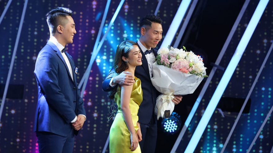 “Người ấy là ai” tập 12: Cô gái xinh đẹp chọn tuyển thủ bóng rổ Việt kiều