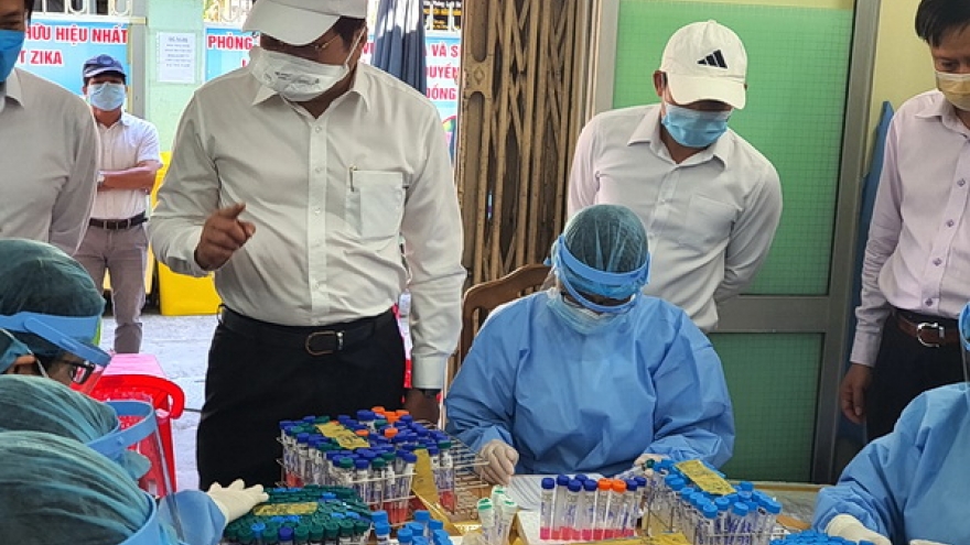 Đà Nẵng tăng tốc xét nghiệm dập dịch Covid-19
