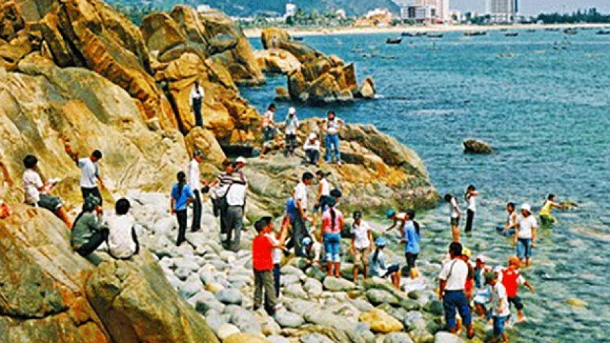 3 du khách đuối nước khi tắm biển ở Quy Nhơn