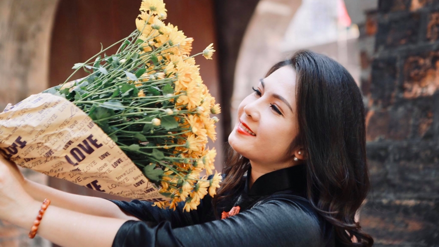 NSƯT Diệu Hương ra MV vè Huế “10 nên phòng chống Covid“