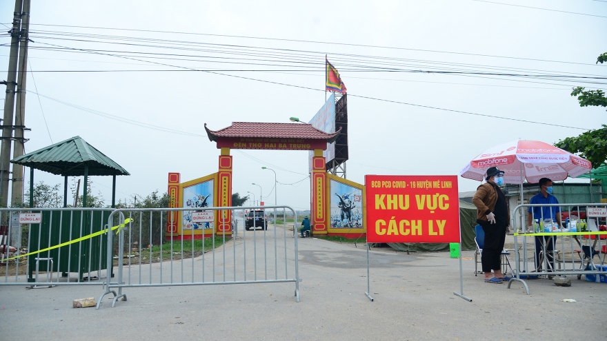 Hà Nội cấm đường phục vụ cách ly y tế thôn Hạ Lôi, huyện Mê Linh