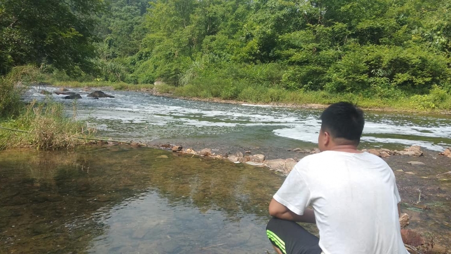 Sông Phó Đáy tiếp tục xuất hiện dấu hiệu ô nhiễm