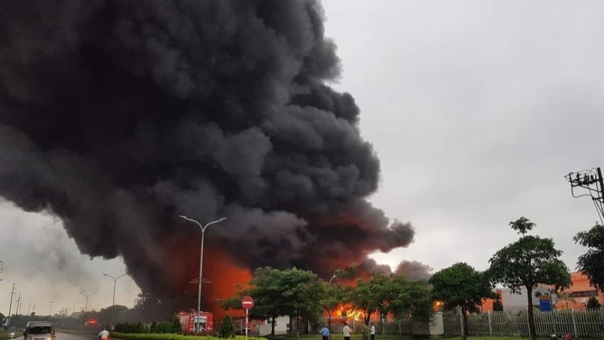 Cháy lớn tại Khu công nghiệp Yên Phong, Bắc Ninh