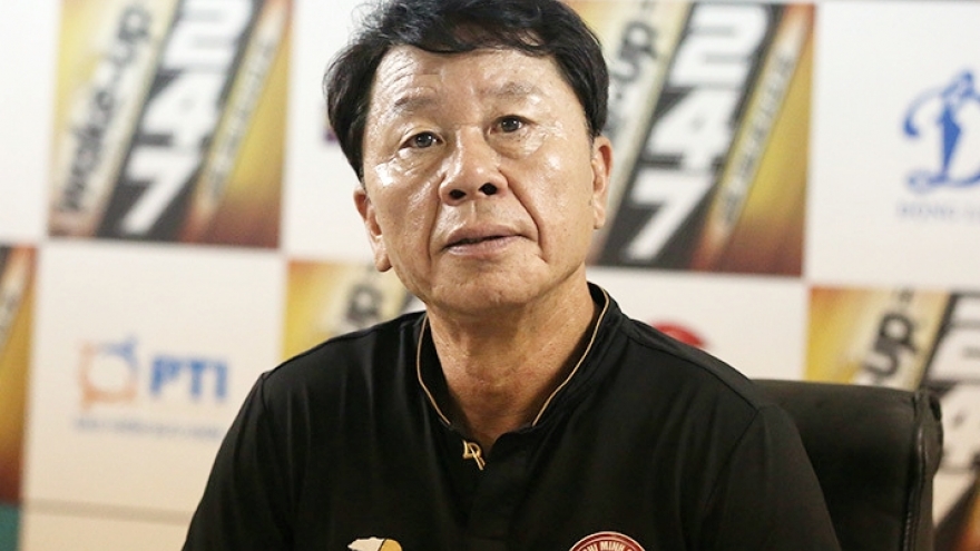 Đồng hương của HLV Park Hang Seo hiến kế cứu V-League 2020