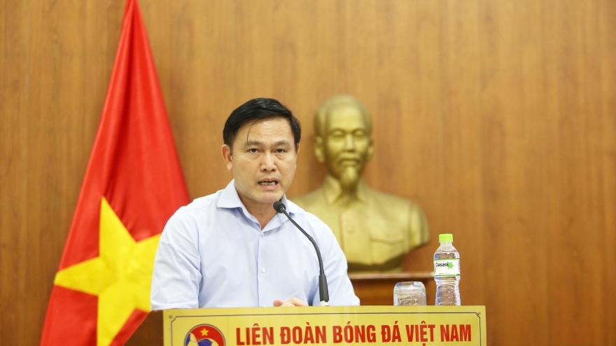 VPF chỉ ra nguyên nhân khiến sân Hà Tĩnh xảy ra sự cố “vỡ trận“