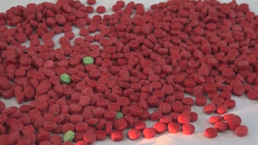 Sơn La bắt 2 đối tượng tàng trữ 6.000 viên ma túy tổng hợp