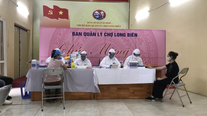 “CDC Hà Nội có sai phạm trong việc mua vật tư y tế chống Covid-19“