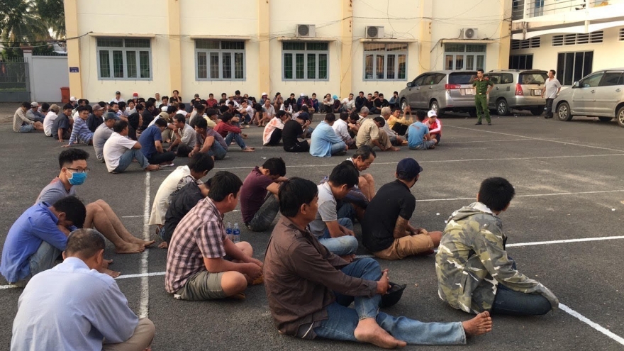 Nóng 24h: Xác định kẻ cầm đầu sới bạc “khủng” ở giáp ranh 3 tỉnh