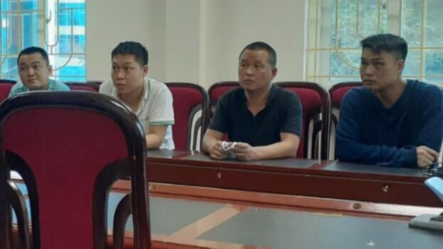 Bắt nhóm đối tượng ẩu đả trong quán Karaoke, hành hung công an