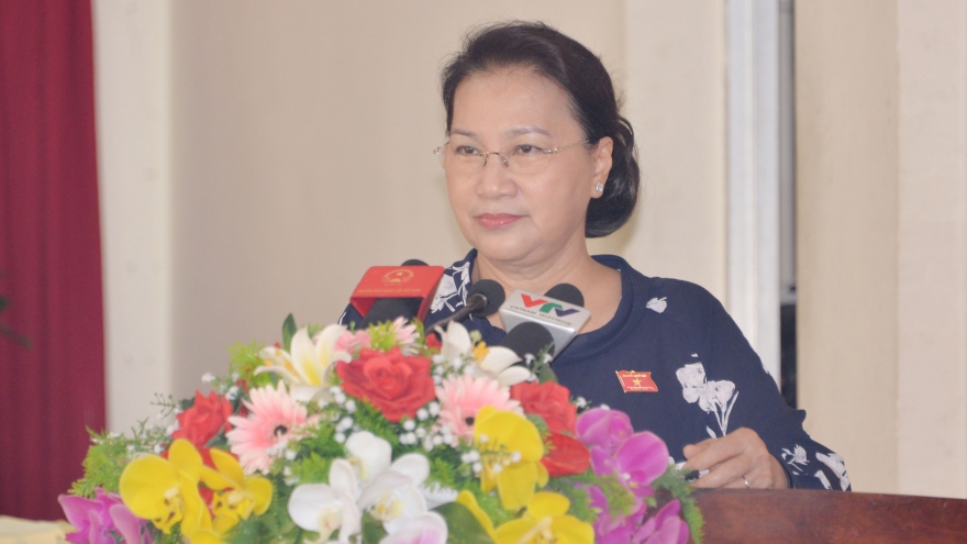 Chủ tịch Quốc hội nhắc đến "lòng dân" trong chống Covid-19