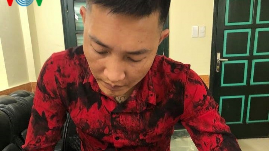 Huấn “Hoa hồng” bị cơ quan công an phạt vì xuất bản sách không phép