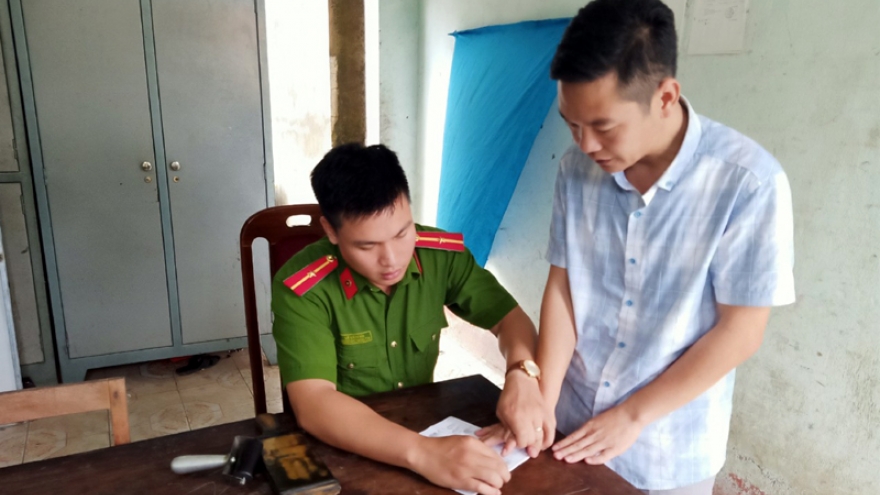 Khởi tố phóng viên Tạp chí môi trường & XH tội “cưỡng đoạt tài sản“