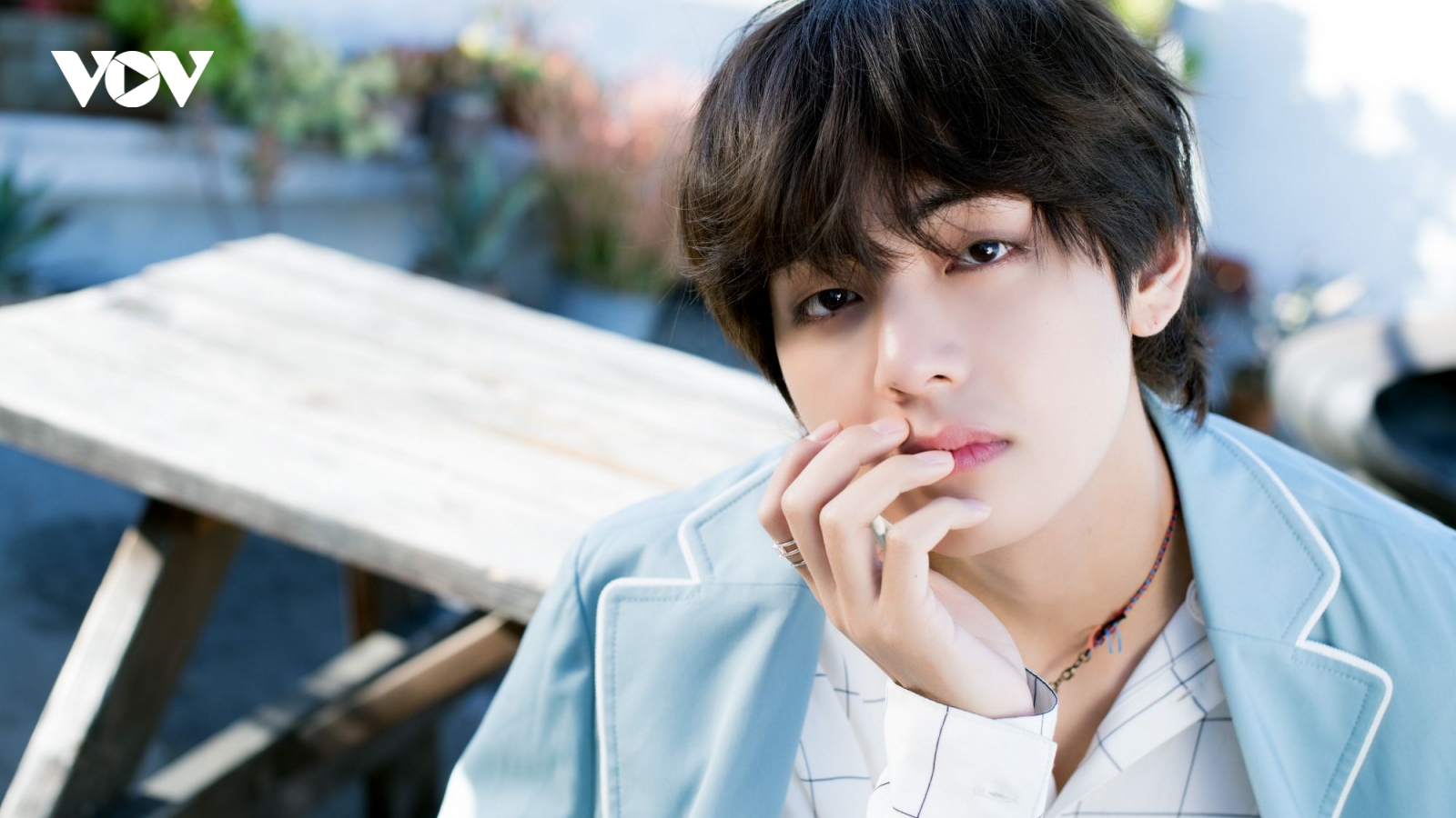 “Sweet Night” của V (BTS) lọt top 5 ca khúc nhạc phim hay nhất 2020