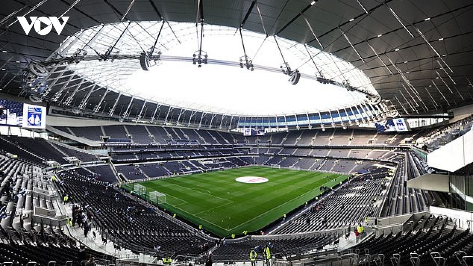 Tottenham bế tắc: Để Harry Kane đến MU hay hi sinh White Hart Lane?