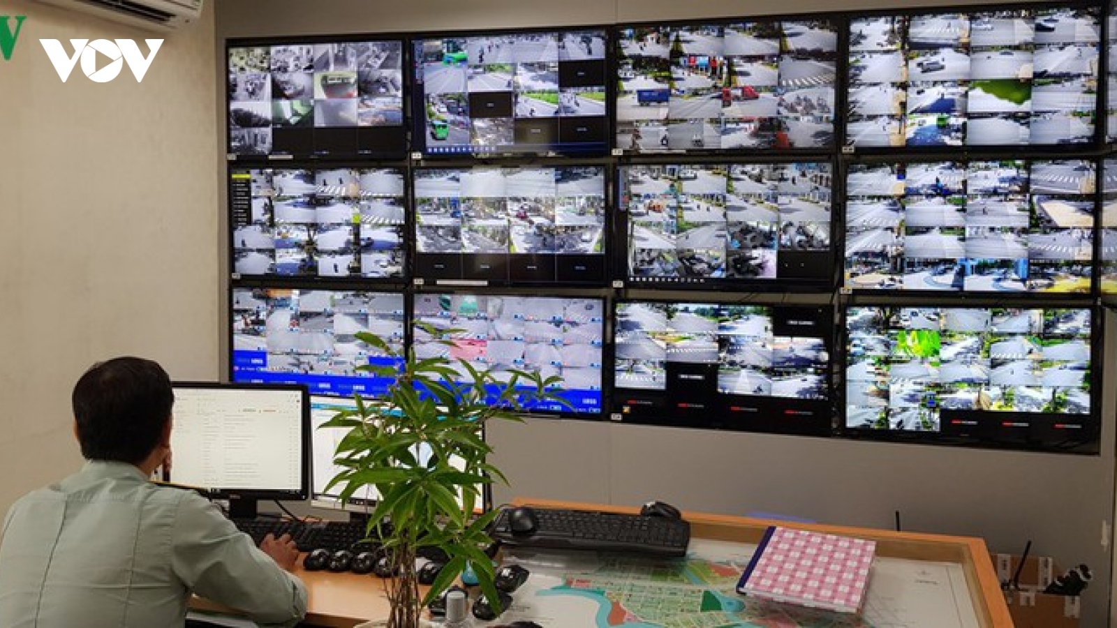 Cục CSGT khuyến khích người dân gửi clip, hình ảnh vi phạm giao thông