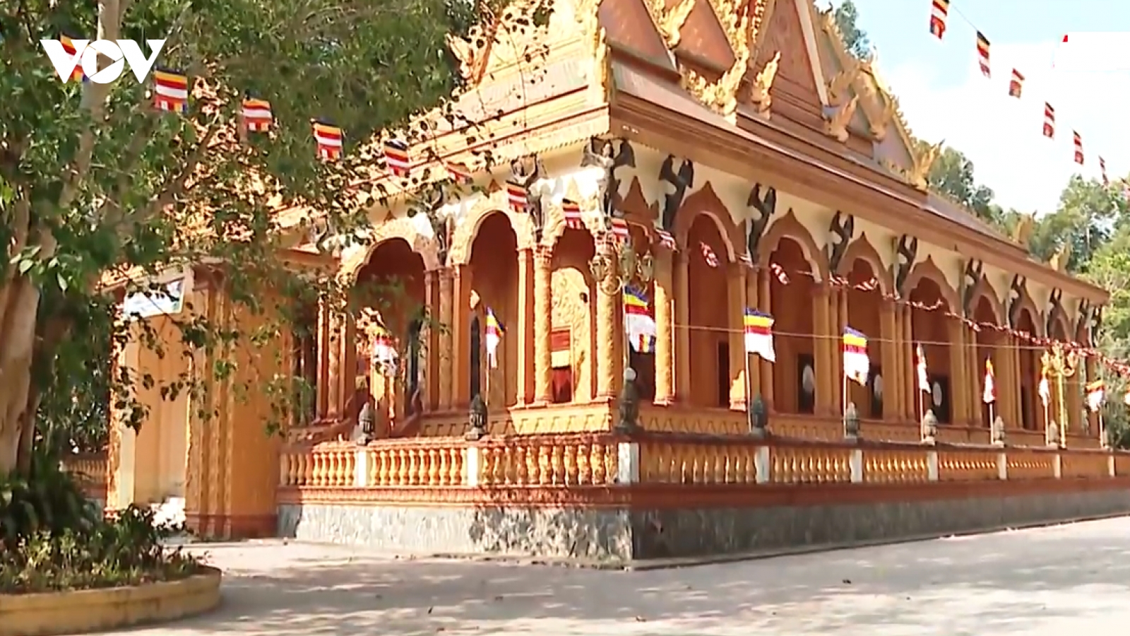 Chăm lo tết Chol Chnam Thmay cho đồng bào dân tộc Khmer tại Kiên Giang