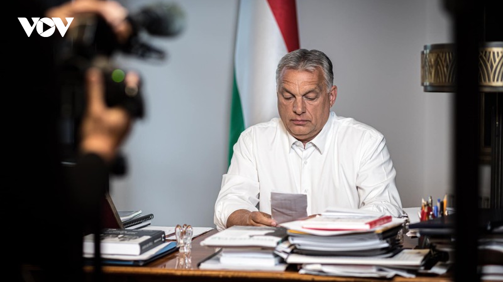 Hungary bước vào giai đoạn 2 của cuộc chiến chống Covid-19