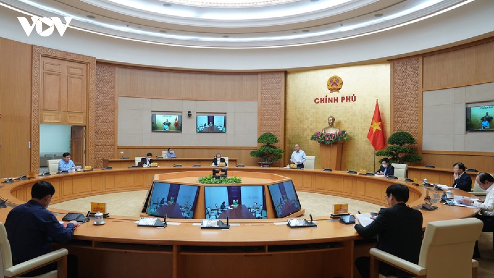 Việt Nam sẽ chủ động xét nghiệm Covid-19, không cần mua thêm máy móc