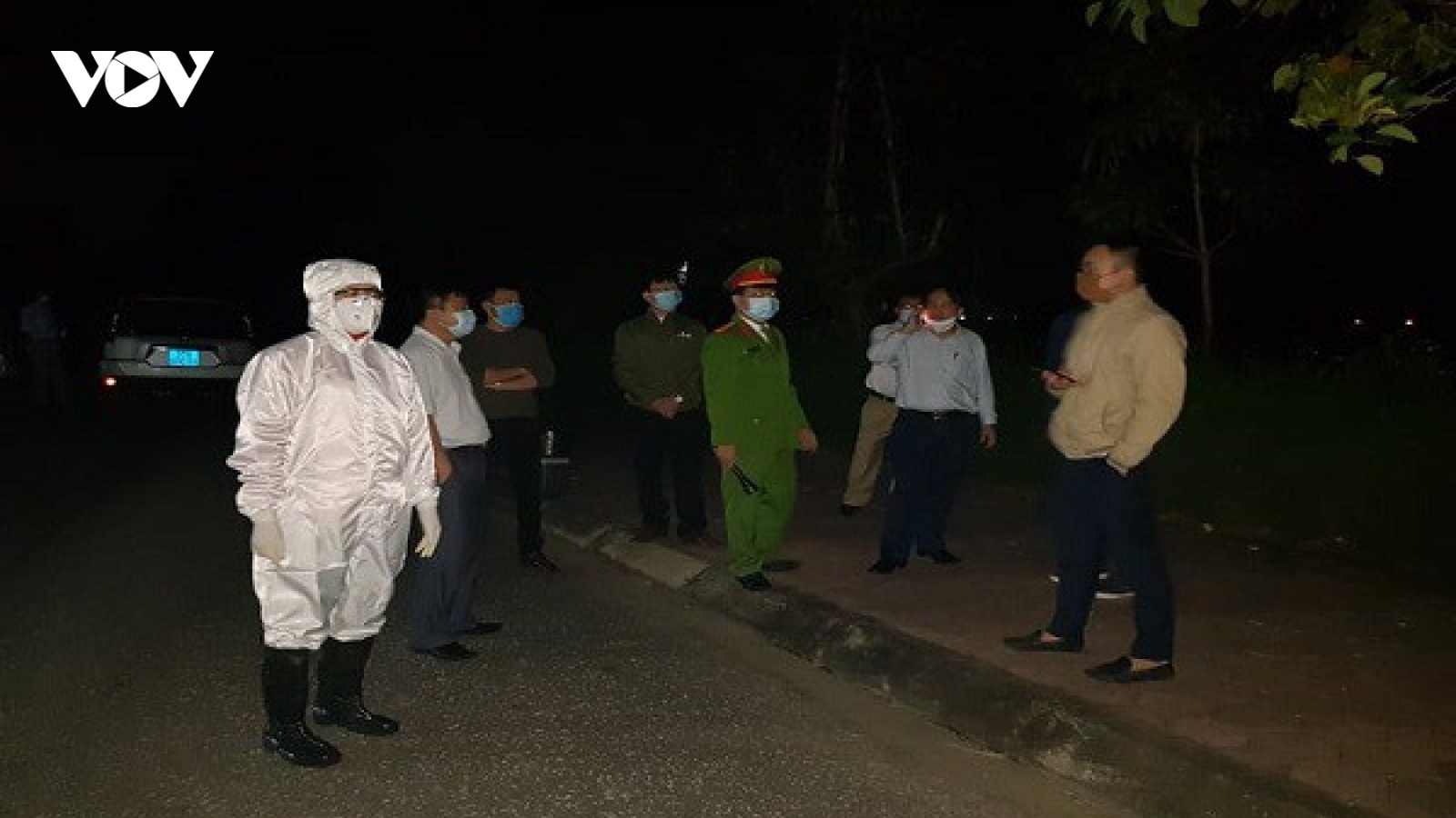 Bệnh nhân 137 nghi dương tính trở lại, ra Hà Nội điều trị trong đêm