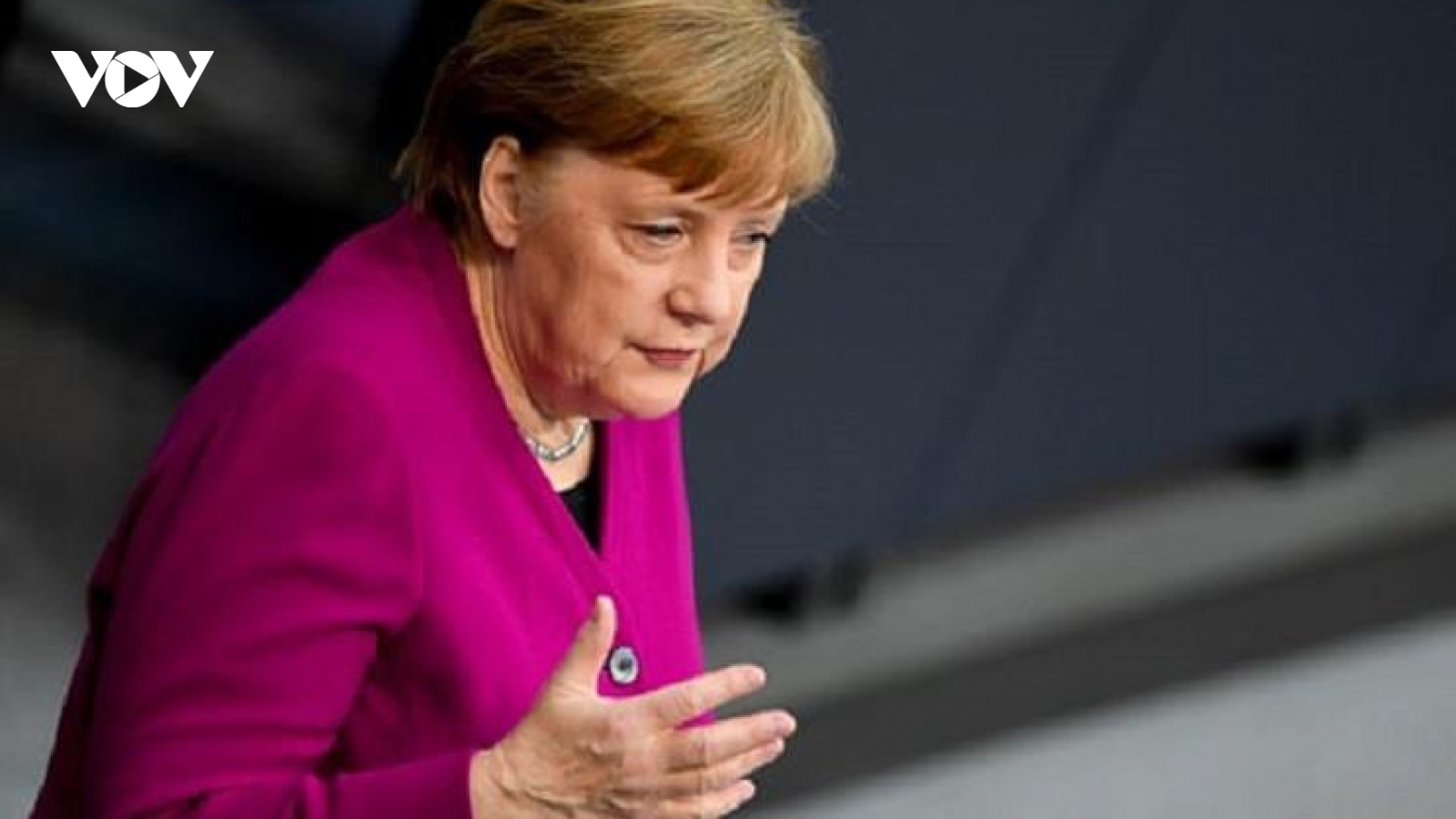Thủ tướng Merkel: Đức đang 'đi trên băng mỏng', dịch mới ở giai đoạn đầu