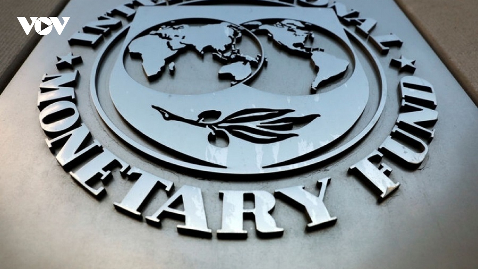 IMF dự đoán Trung Quốc tăng trưởng kinh tế trở lại vào năm 2021
