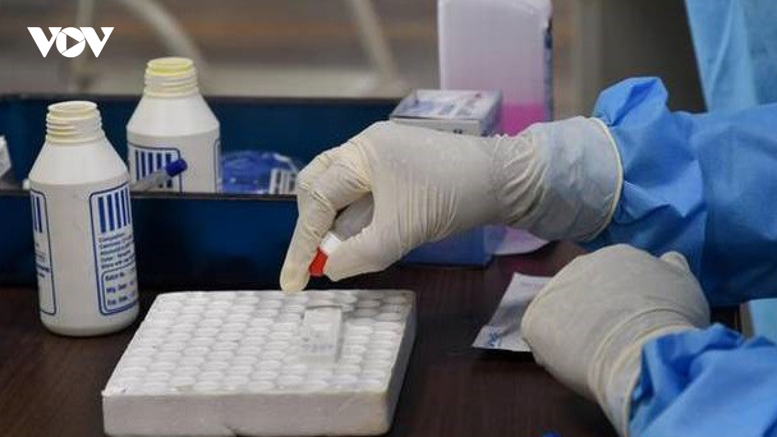 Bộ kit xét nghiệm của Trung Quốc gây tranh cãi ở Ấn Độ