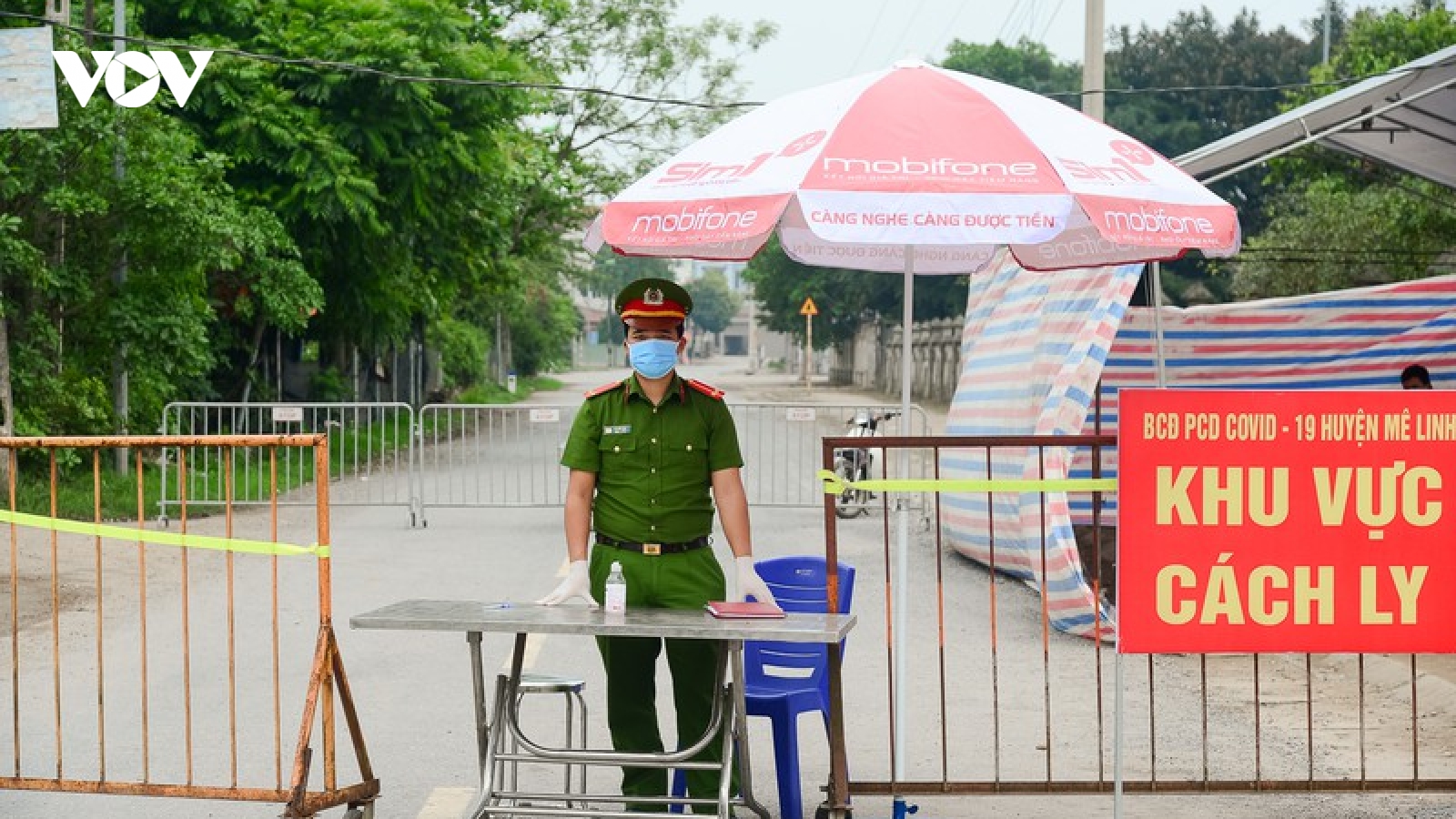 Thêm 2 ca mắc Covid-19, 1 người có liên quan đến bệnh nhân 243