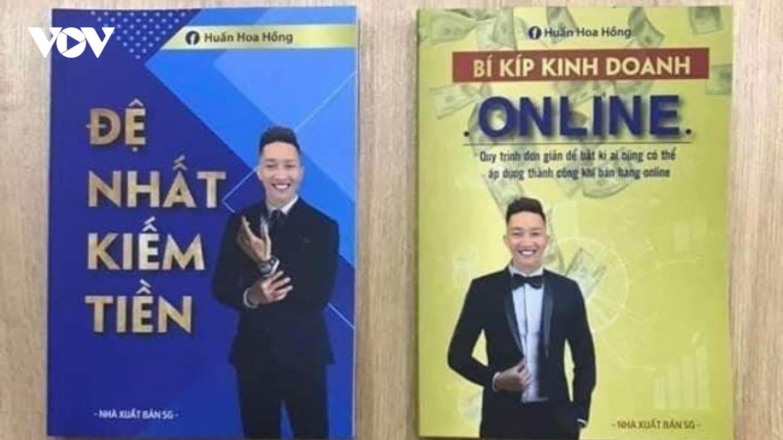 Huấn Hoa Hồng ra “sách” lậu và phát ngôn bừa bãi có bị xử lý hình sự?