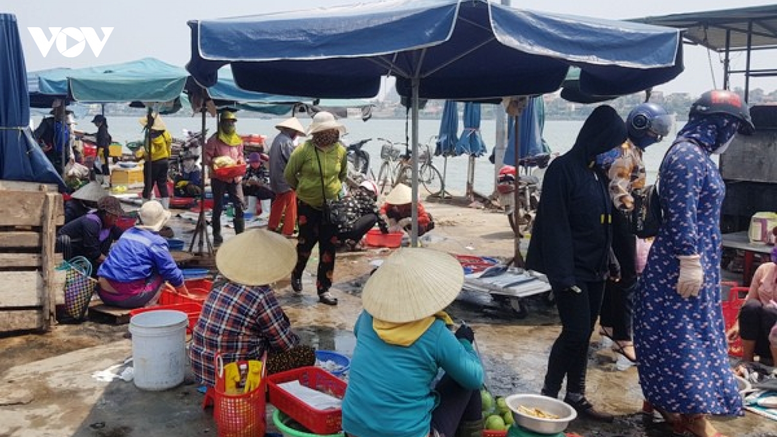 Người dân Quảng Bình vẫn còn chủ quan phòng chống dịch Covid-19