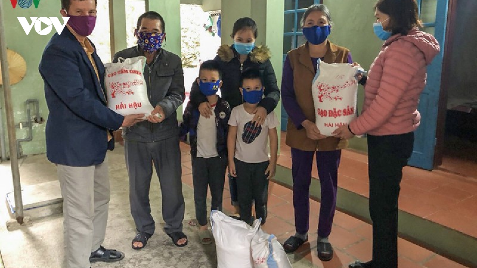 Chính phủ ban hành Nghị quyết hỗ trợ người dân khó khăn do Covid-19