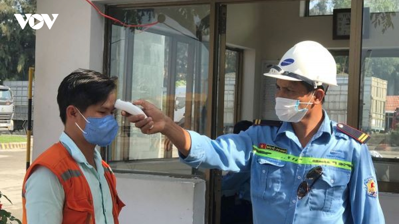 Quảng Ngãi tiếp tục duy trì kiểm tra tại khu vực cửa sông và cảng biển