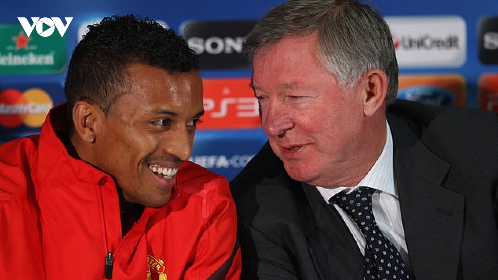 Nani và kỷ niệm “nhớ đời” cùng Sir Alex sau khi đá hỏng penalty
