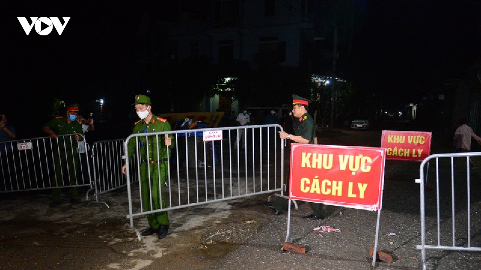Chính thức dỡ bỏ cách ly thôn Đông Cứu- ổ dịch cuối cùng của Hà Nội