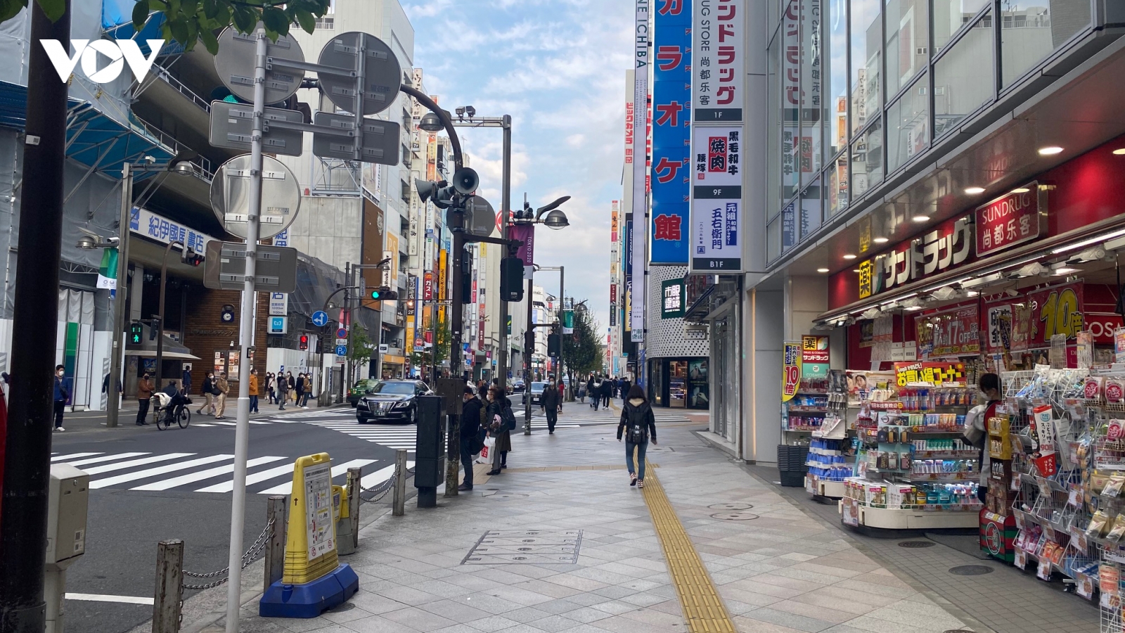 Nhật Bản lo ngại làn sóng Covid-19 thứ 2, Tokyo sắp nới lỏng lệnh hạn chế