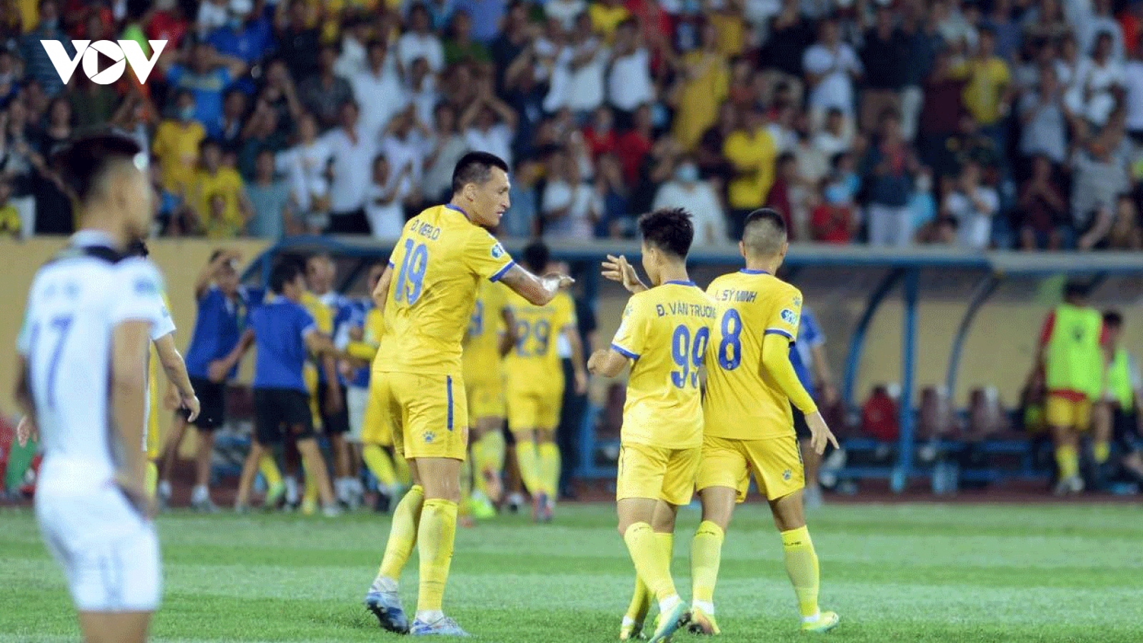 Vòng 1/8 Cúp Quốc gia 2020: Hà Nội FC dễ thở, Nam Định gặp khó