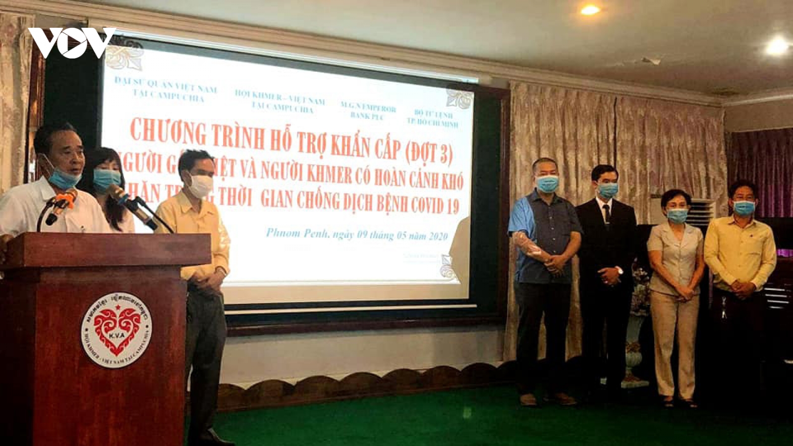 Chung tay hỗ trợ kiều bào tại Campuchia gặp khó khăn vì Covid-19