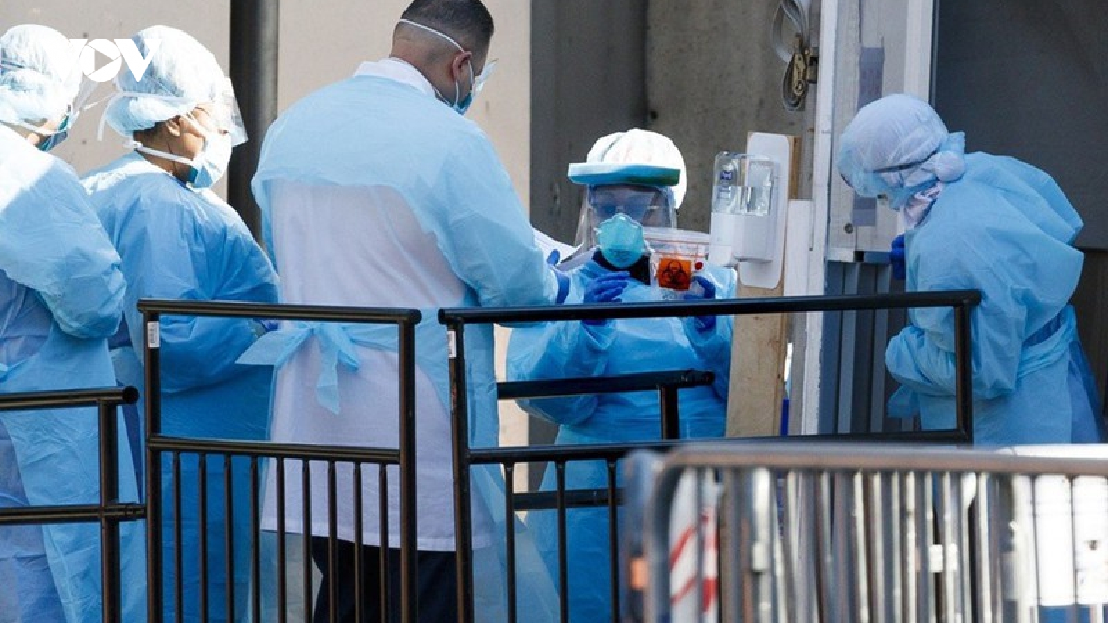 Mỹ cho phép sử dụng thuốc kháng virus Remdesivir để điều trị Covid-19