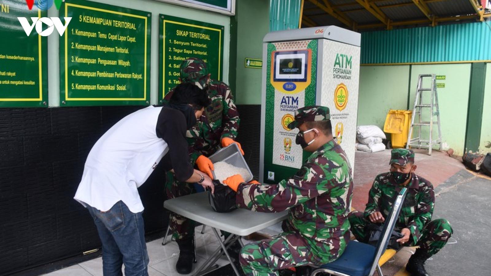 Học Việt Nam, Indonesia triển khai ATM gạo cho người nghèo