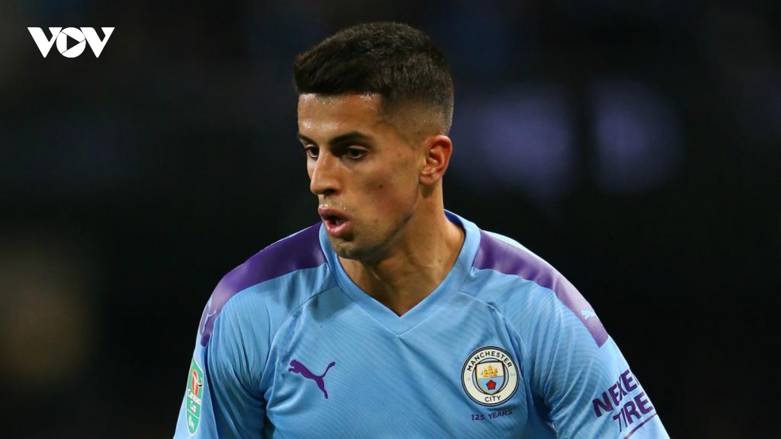 Barca bất ngờ muốn chiêu mộ “sao xịt” của Man City