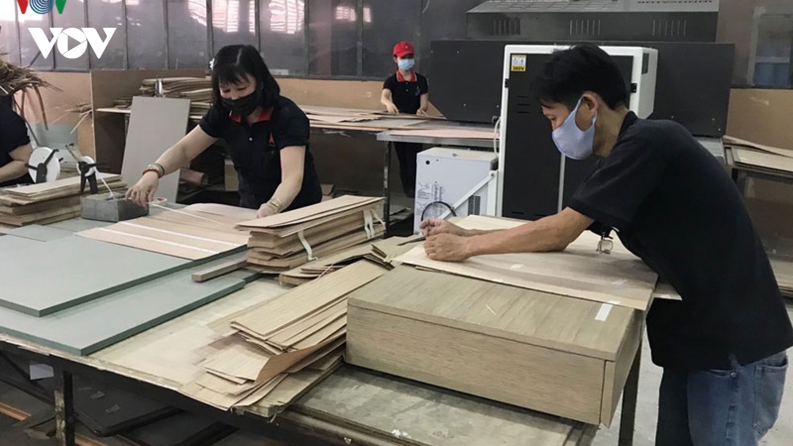 Người lao động Bình Dương bị ảnh hưởng Covid-19 chưa nhận được hỗ trợ