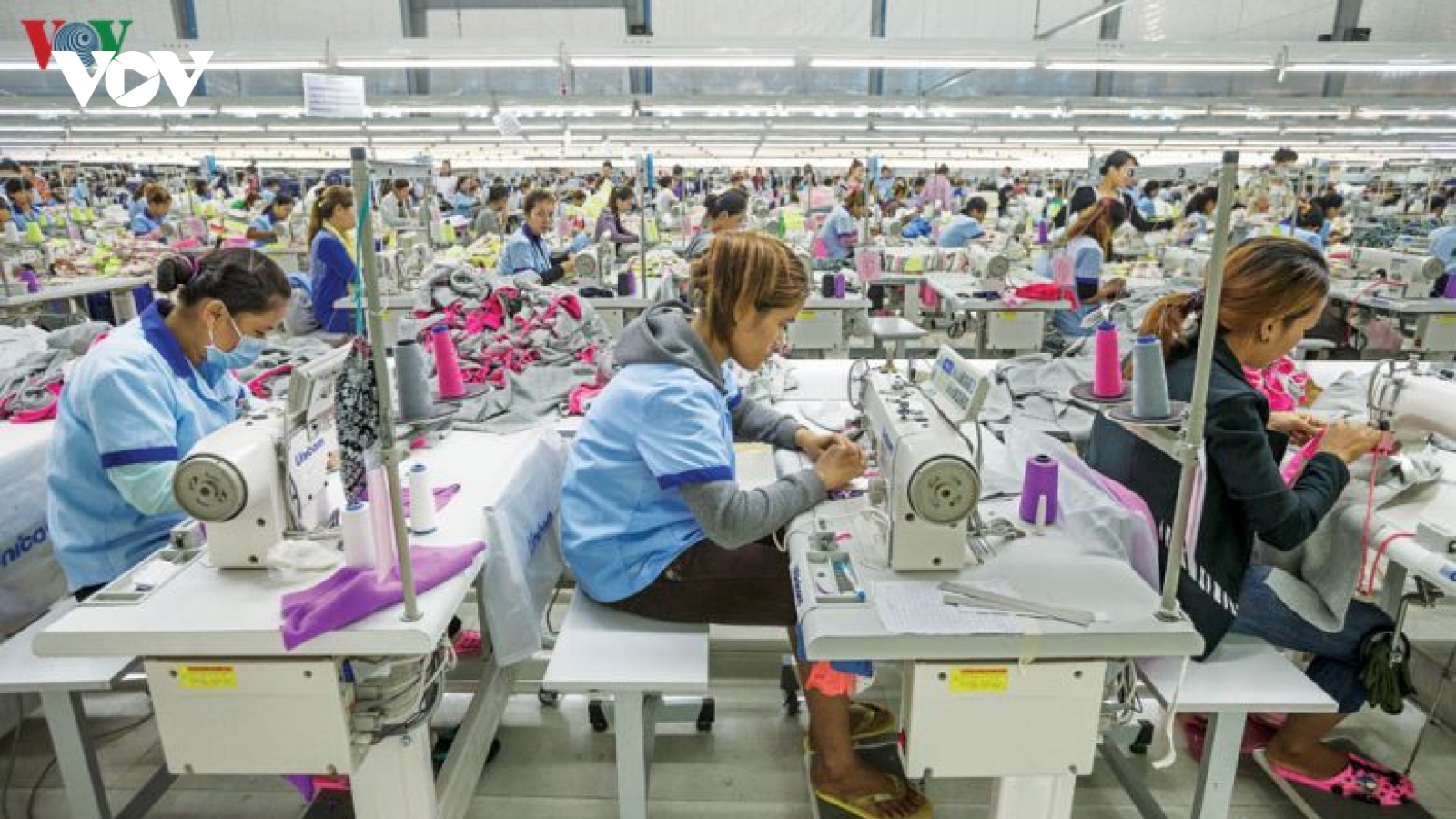 Lần đầu tiên, xuất khẩu dệt may tăng trưởng âm