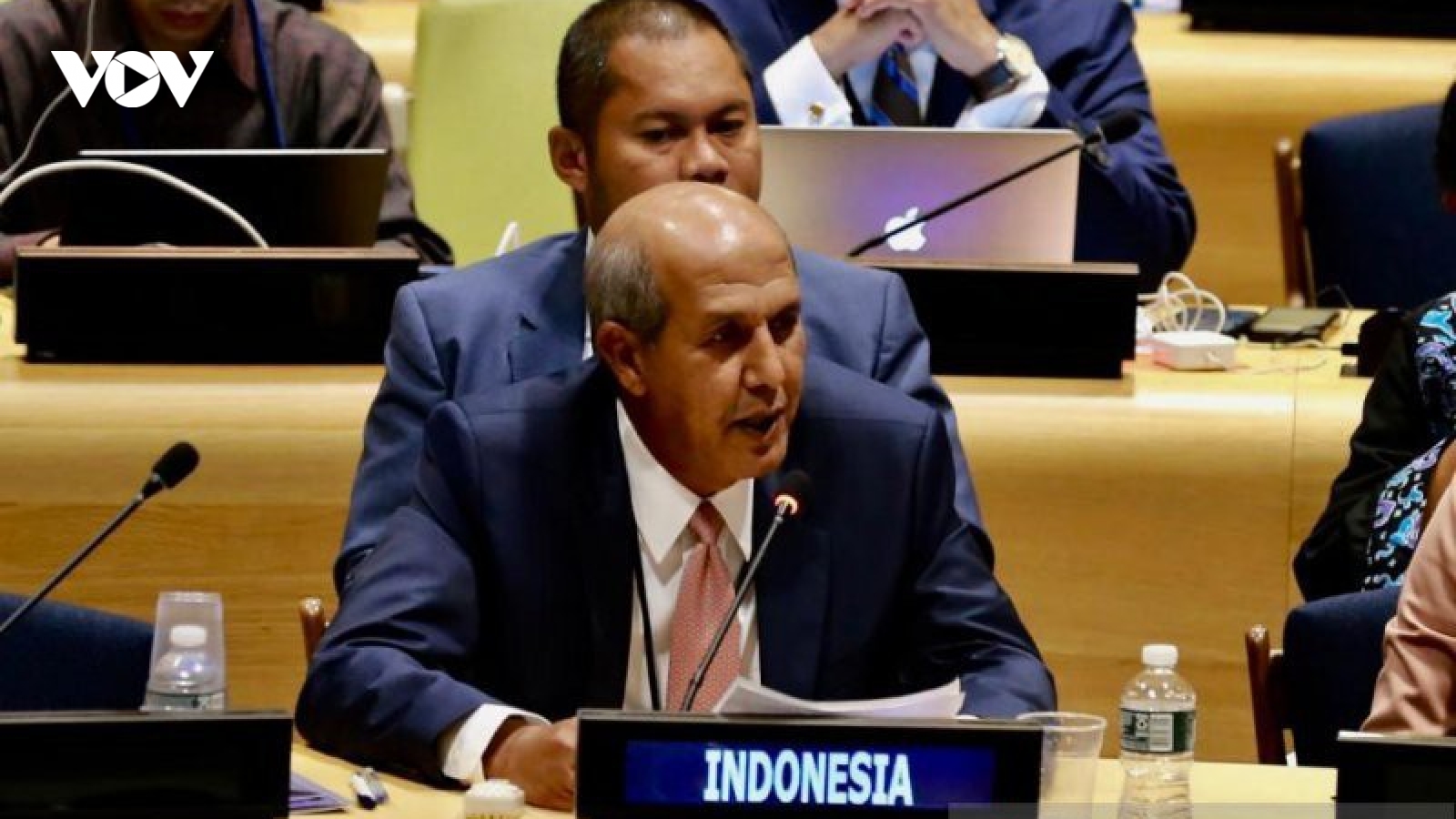 Indonesia nêu vụ tàu cá Trung Quốc bị tố ngược đãi ngư dân tại LHQ