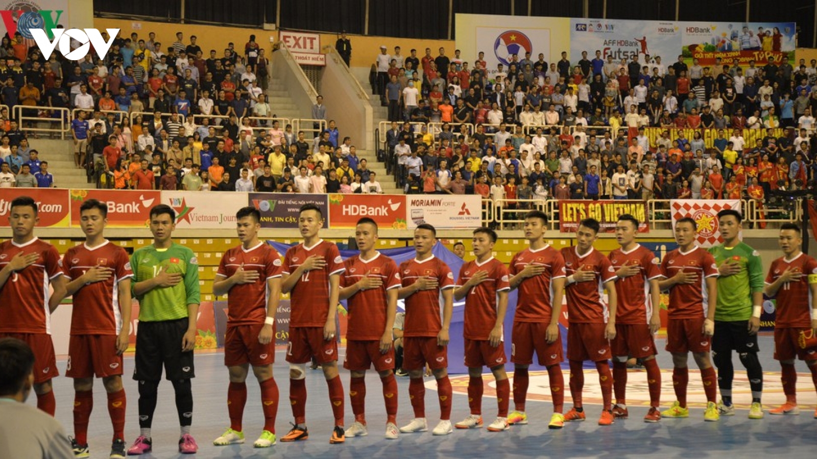 FIFA hoãn hàng loạt giải đấu quan trọng vì Covid-19
