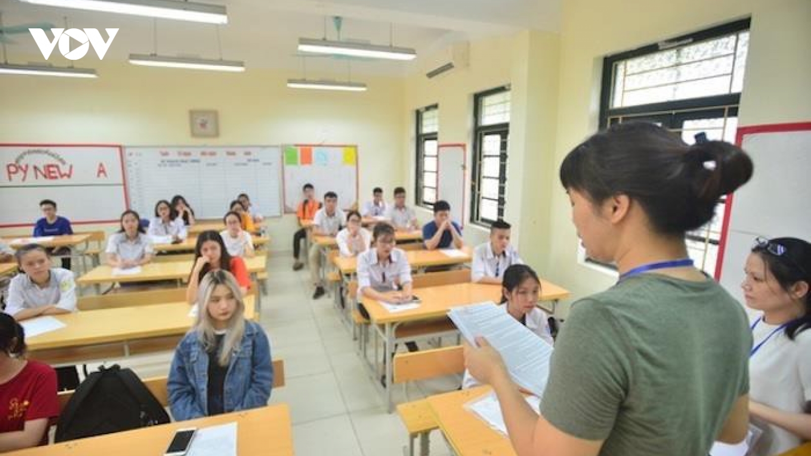 Các địa phương giảm môn thi vào lớp 10 THPT