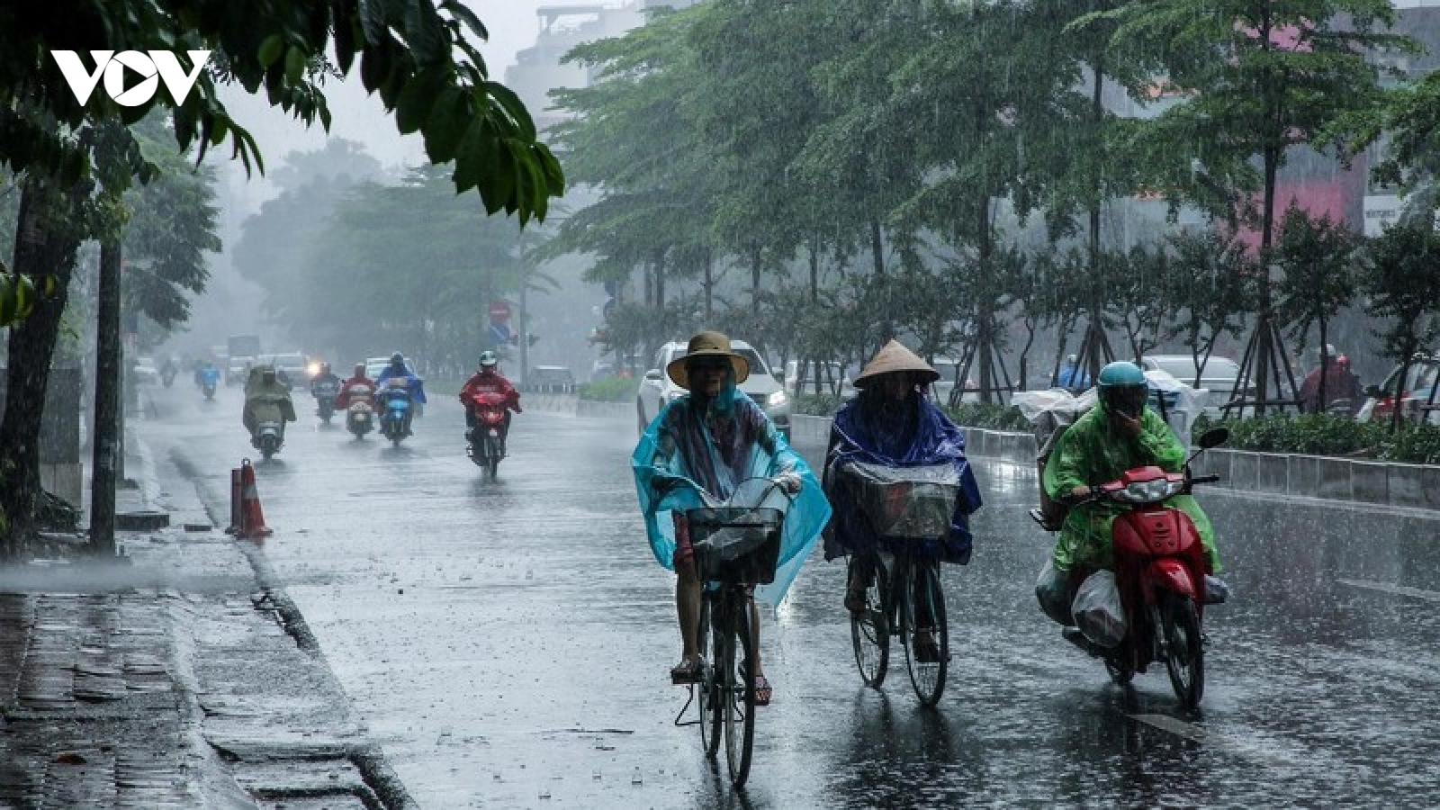 Dự báo thời tiết ngày 14/5: Hà Nội tiếp tục có mưa dông