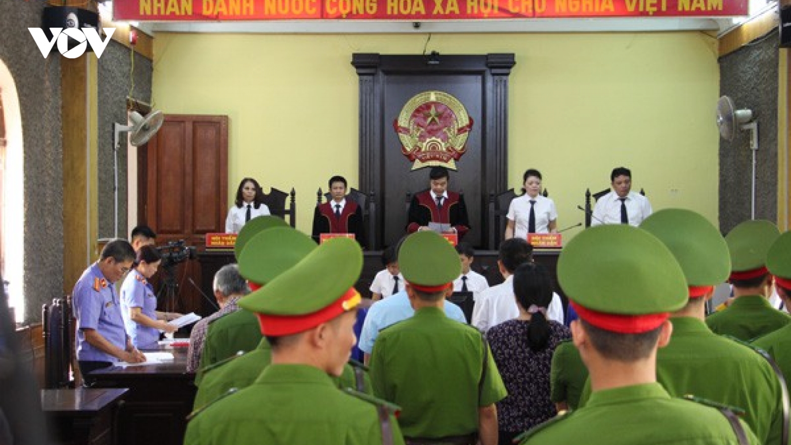 Ngày 21/5, mở lại phiên tòa sơ thẩm vụ gian lận thi cử ở Sơn La