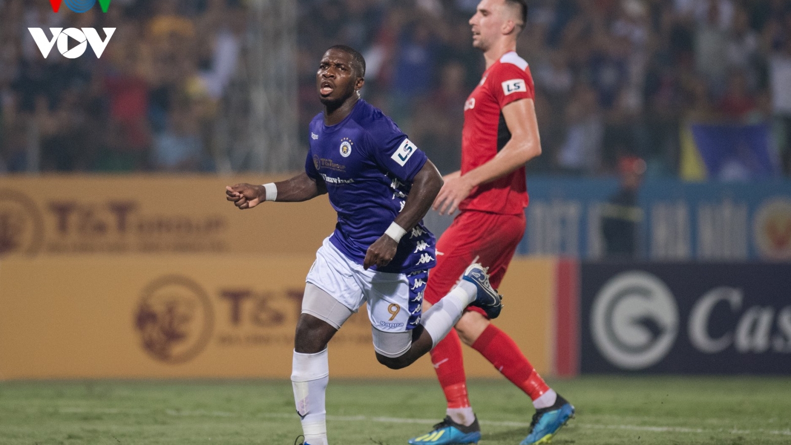 BXH V-League sau vòng 3: Hà Nội FC áp sát nhóm đầu, HAGL rơi tự do