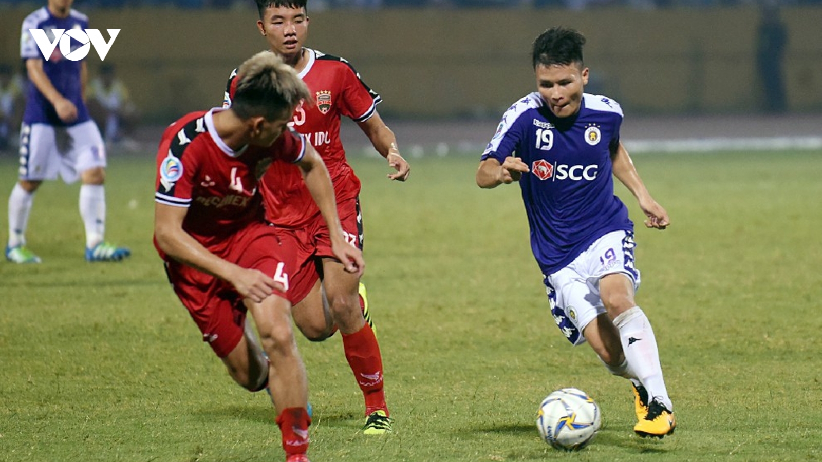 Vòng 6 V-League 2020: Thầy Park tìm lời giải cho cánh phải ĐT Việt Nam